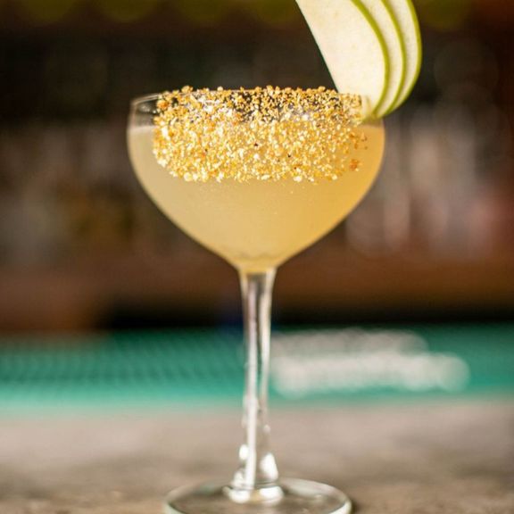 Apple Ginger Martini en Terrat Rooftop
