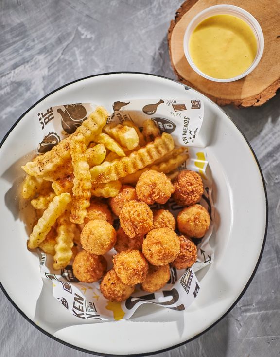 Mini crocanticas + papas a la francesa